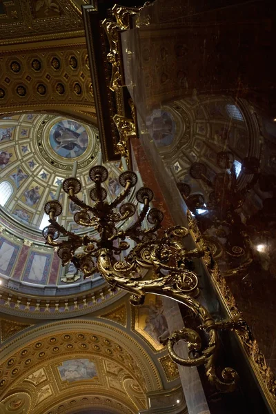 Budapeşte (Macaristan). Budapeşte 'deki St. Stephen Bazilika Katedrali' nin içinde ayrıntı