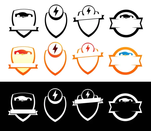 Ensemble d'emblèmes avec des voitures électriques — Image vectorielle