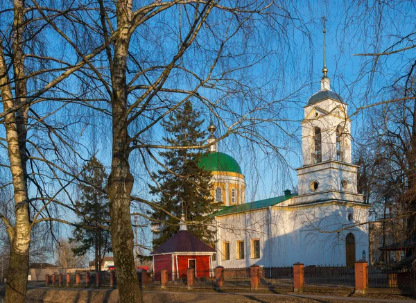 圣约翰教堂俄罗斯莫斯科地区Sergiev Posad区Vasilyevskoye村Basil Great和St Elias教堂 — 图库照片