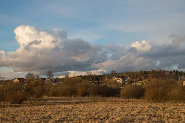 Vista Del Pueblo Desde Campo Cresta Klin Dmitrovsky Principios Primavera —  Fotos de Stock