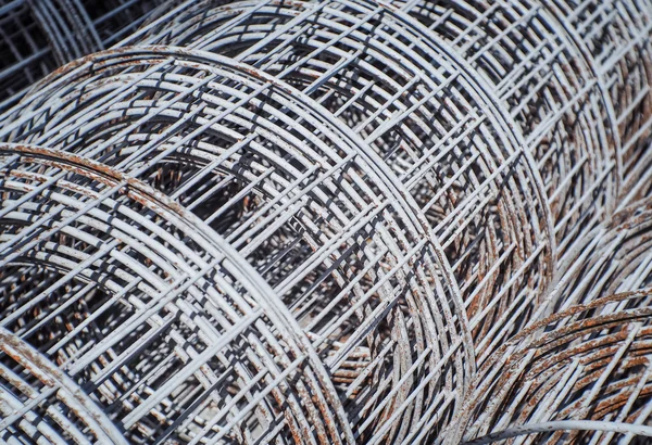 Šedé železo drátěný plot textura ve skladu — Stock fotografie
