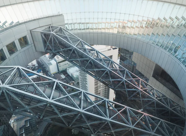 Umeda gökyüzü bina, Bahçe Gözlemevi yüzer. Osaka, Japonya