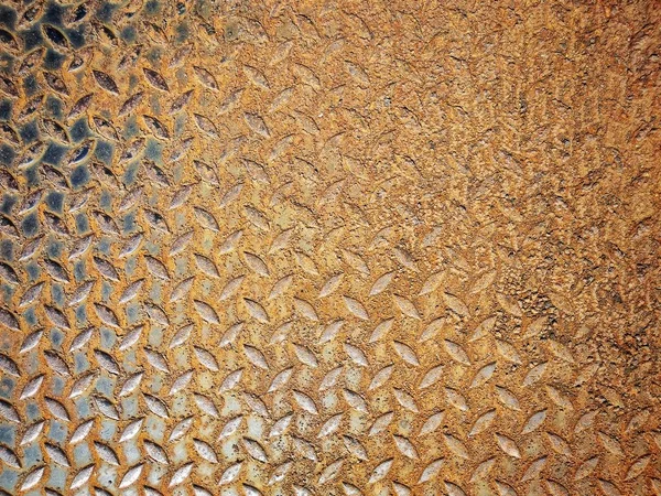 Rusty Weathered Metal Diamond Plate Used Textured Background — Stock Photo, Image