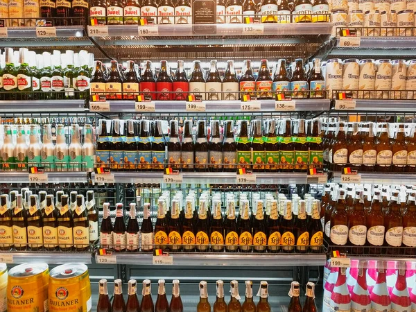 Bangkok Thailand Mai 2020 Supermarkt Stehen Wieder Alle Möglichen Bier — Stockfoto