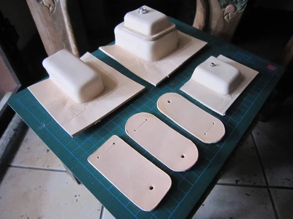 Islak deri 01/fotoğraf yapılmış deri kılıf, ıslak tarafından teknik şekillendirme şekillendirme 