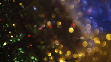 Renkli bulanık bokeh arka plan. Çok renkli ufuk ışık noktalar.