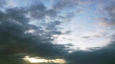 fırtınalı bulut gökyüzü timelapse