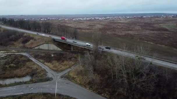 Wegen Auto 's Regen Dag Luchtfoto — Stockvideo