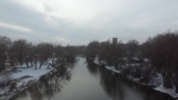 Invierno río paisaje nieve aero — Vídeos de Stock