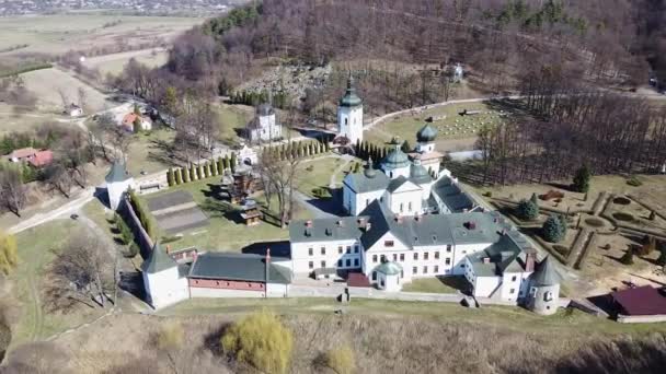 Krehiv修道院Aerial View Drone，乌克兰 — 图库视频影像