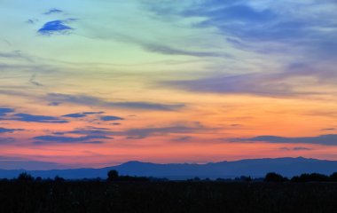 Karpat dağlarında gün batımı 