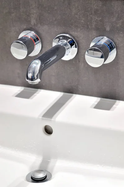 Modern bathroom taps — Stock Photo, Image