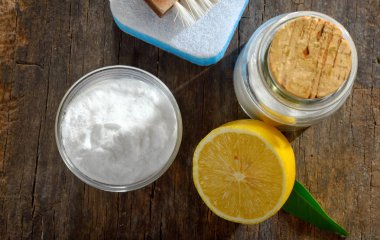 Limon ve sodyum bikarbonat ahşap araçlar