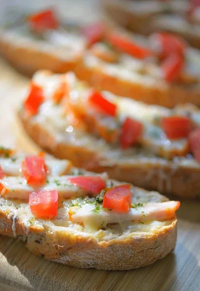 Bruschetta domates ve tavuk 
