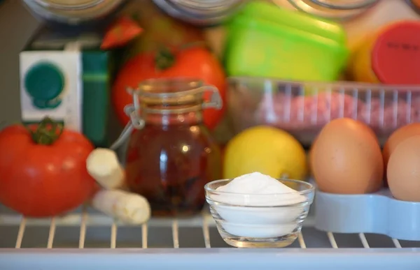 Sodium bicarbonate inside of fridge — Stock Photo, Image