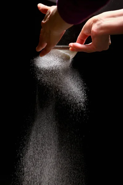 Sugar Powder Splashes By Woman Hand — Stock Photo, Image