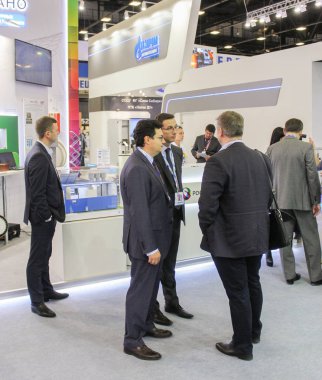 Grup iş adamları gaz Forum.