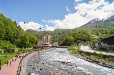 Rosa Khutor göster.