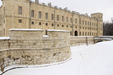 Sağ kanat Weath kısmından Gatchina Sarayı
