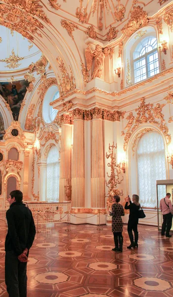 Salões pintados a ouro do Hermitage . — Fotografia de Stock