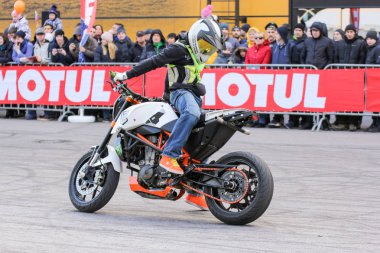 Motoshow halk için.