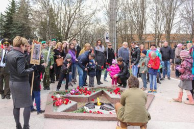 Eternal Flame anıt insanlara.