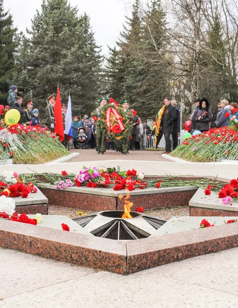 Eternal Flame, tören ritual.