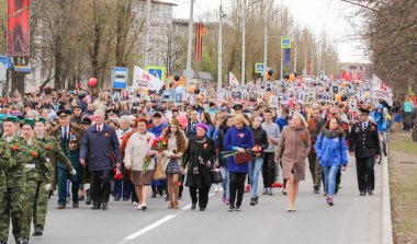 Çok sayıda eylem insanlarda ölümsüz bir alayı olduğunu.