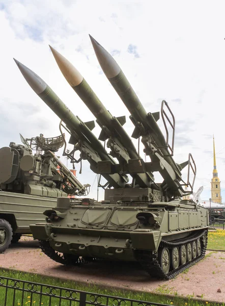 The launcher of the anti-aircraft missile complex Kub-M3. — Stock Photo, Image