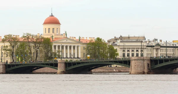 Most wymiany Neva. — Zdjęcie stockowe
