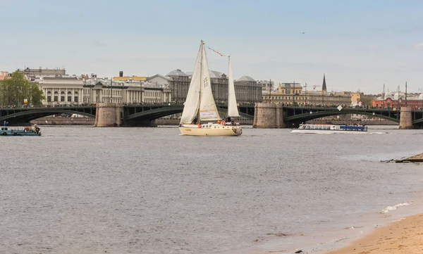 Yat Palace Bridge. — Stok fotoğraf