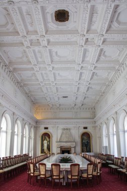 Büyük salon tavan.