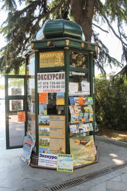 Geziler için bilet satış noktası.