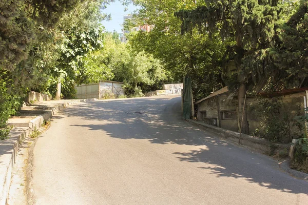 Bir dönüş yükselişte olan yol.