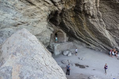 Golitsyn grotto insanlarda.