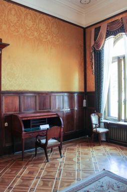 Ahşap antika office.