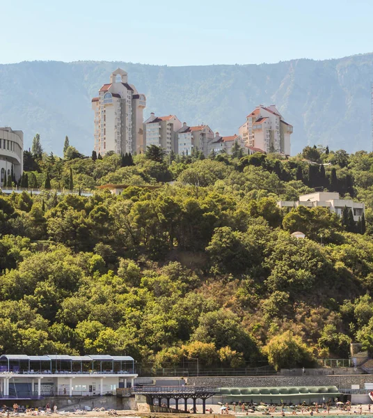 Casas en la montaña . — Foto de Stock