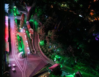 Bölge bitişik balkondan görüntülemek.