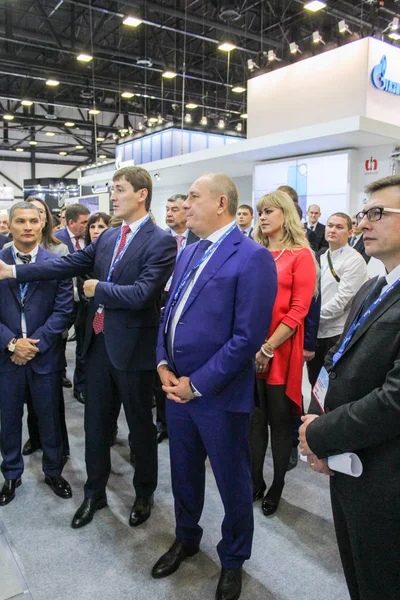 İş adamları gaz Forum.