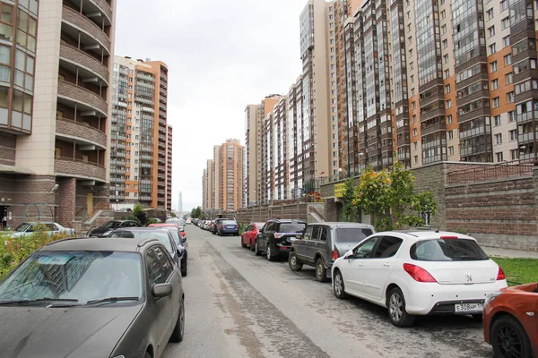 Modern konut üç aylık dönemler.