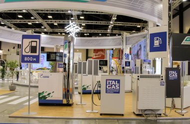 Yakıt ikmal stand Fuar.