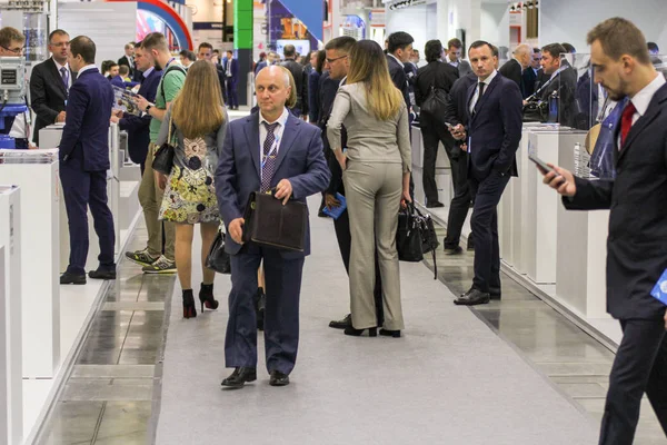 Kalabalık Forum ziyaretçi.