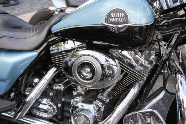 Motor ve benzin tankı motosiklet.