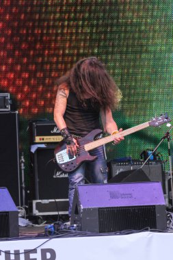 gitar rock müzisyeni.