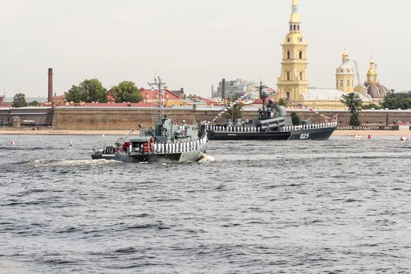 Barcos na fortaleza de Petro-Pavlovsk . — Fotografia de Stock