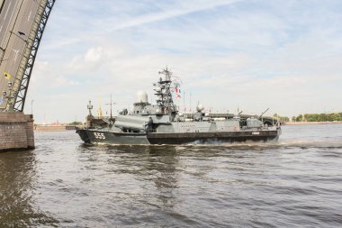 Roket Trinity Köprüsü yarış komitesi botu.