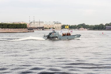 Yüksek hızlı ordu tekne.