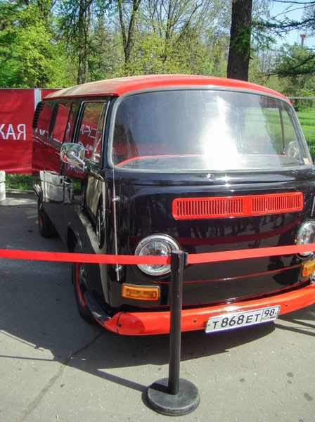 Retro micro autobus. — Zdjęcie stockowe