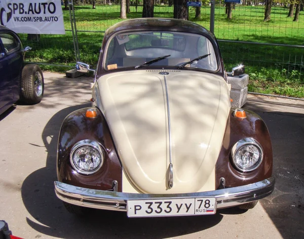 Classic Volkswagen beetle. — Stock Photo, Image