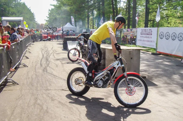 Tal på motorcyklar. — Stockfoto